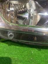 Laden Sie das Bild in den Galerie-Viewer, Frontscheinwerfer Dacia Sandero II 260108435R Rechts Scheinwerfer Headlight