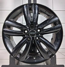 Laden Sie das Bild in den Galerie-Viewer, 1x Alufelge 17 Zoll 7.0" 5x112 54ET Glanz Schwarz 6866366 BMW 1 Mini F56 F55 FEL8082721958hz
