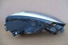 Load image into Gallery viewer, Frontscheinwerfer Audi A5 B9 8W6941039 LED Ein Stück (Rechts oder Links) SCH4344127587je