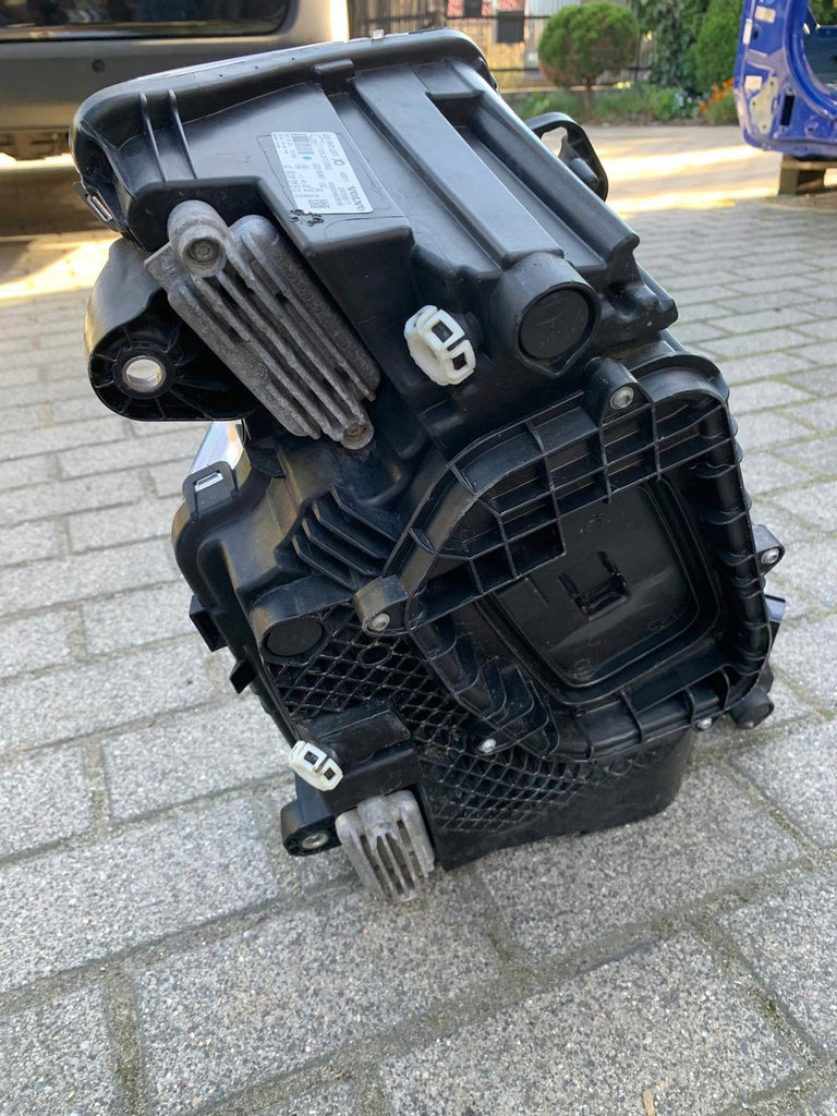 Frontscheinwerfer Volvo 24056511 LED Ein Stück (Rechts oder Links) Headlight SCH9493150253jd