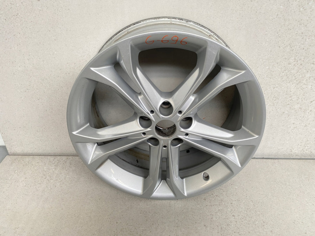 1x Alufelge 18 Zoll 7.0" 5x112 22ET Glanz Silber 6876918 BMW X3 G01 G02 FEL3328627927oz
