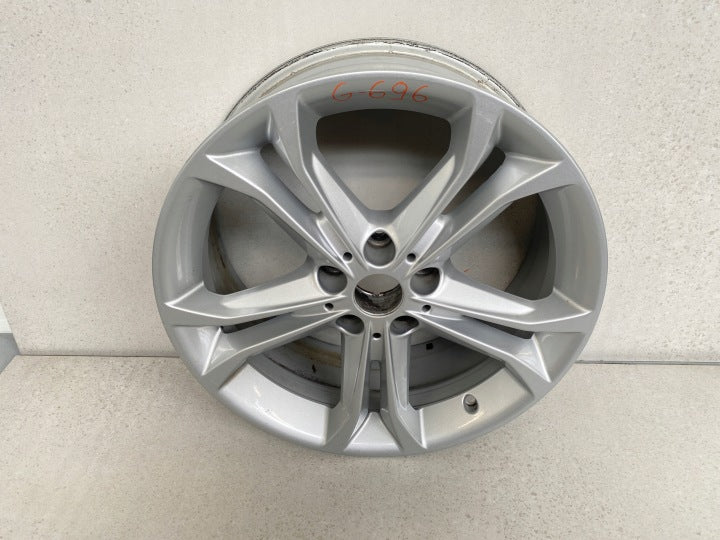 1x Alufelge 18 Zoll 7.0" 5x112 22ET Glanz Silber 6876918 BMW X3 G01 G02 FEL3328627927oz