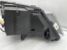 Laden Sie das Bild in den Galerie-Viewer, Frontscheinwerfer BMW X3 F25 7217293 Xenon Links Scheinwerfer Headlight SCH9611925073hb