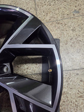 Load image into Gallery viewer, 1x Alufelge 19 Zoll 7.0" 5x112 43ET Skoda Kodiaq Rim Wheel FEL7892770054ki