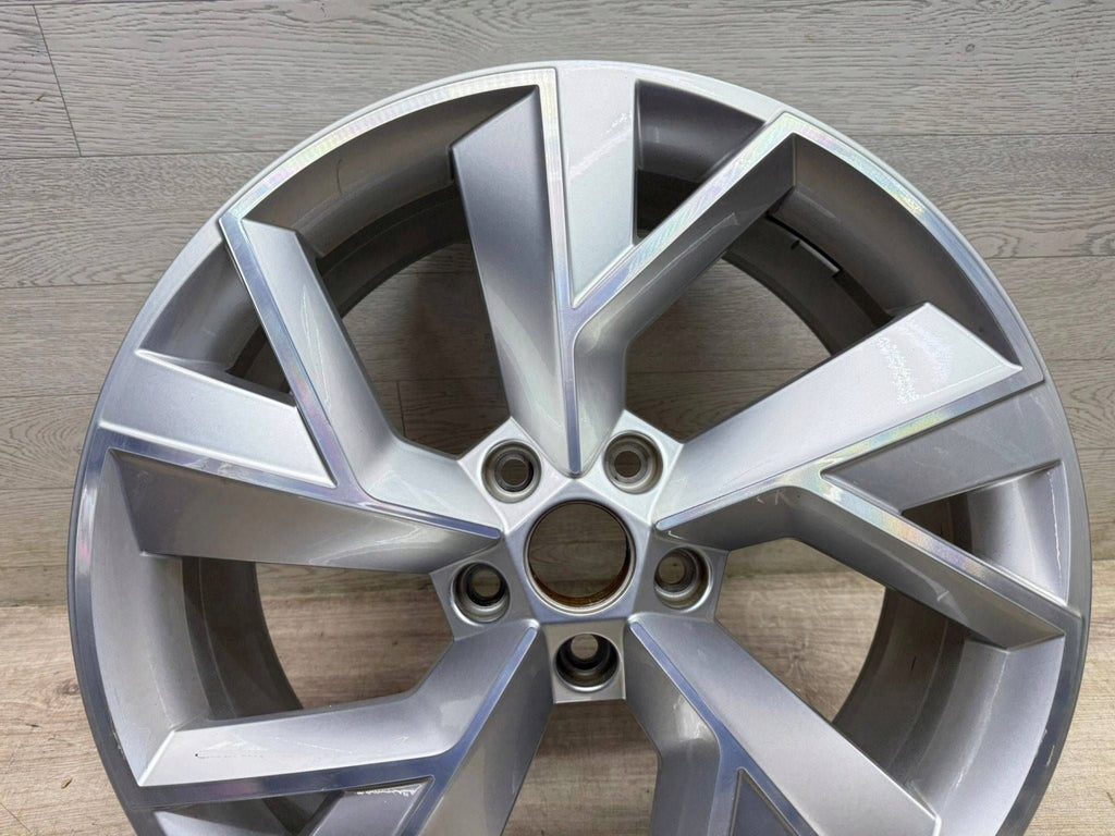 1x Alufelge 19 Zoll 5x112 565601025F Skoda Kodiaq Rim Wheel FEL4019067956xg