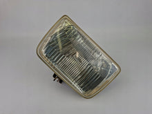 Laden Sie das Bild in den Galerie-Viewer, Frontscheinwerfer Ford Fiesta I 77FG13K060 Vorderseite Scheinwerfer Headlight SCH4767628796yf