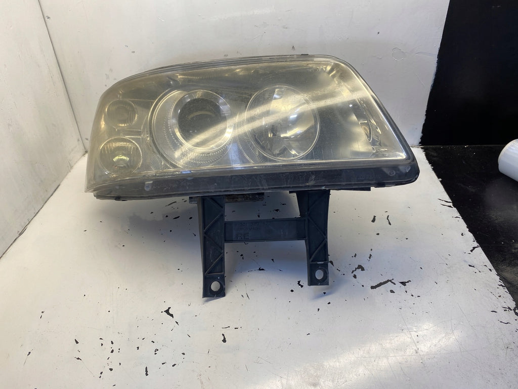 Frontscheinwerfer VW T5 Xenon Rechts Scheinwerfer Headlight