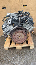 Laden Sie das Bild in den Galerie-Viewer, Motor Lincoln Town Car 4.6 131TKm 2007 Benzin Engine Komplett MOT7385145753qb