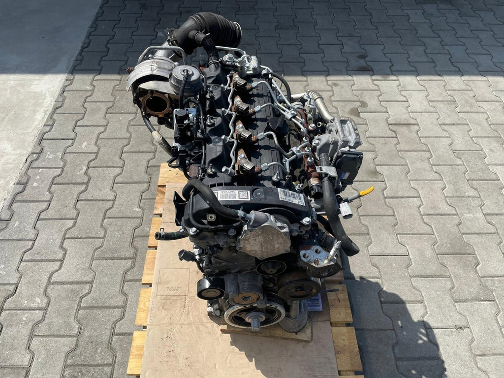 Motor Toyota Avensis 2AD FTV 2.2 110TKm 2014 Diesel Engine Unkomplett
