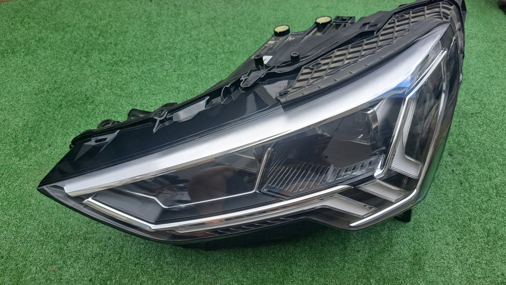 Frontscheinwerfer Audi Q3 83A941033 LED Links Scheinwerfer Headlight