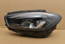 Laden Sie das Bild in den Galerie-Viewer, Frontscheinwerfer Mercedes-Benz Citan W420 A4209063800 Links Headlight SCH1695609707ge