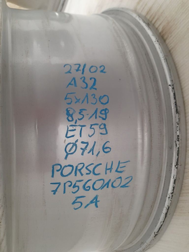1x Alufelge 19 Zoll 8.5" 5x130 59ET 7P5601025A Porsche Rim Wheel FEL4764673024ya
