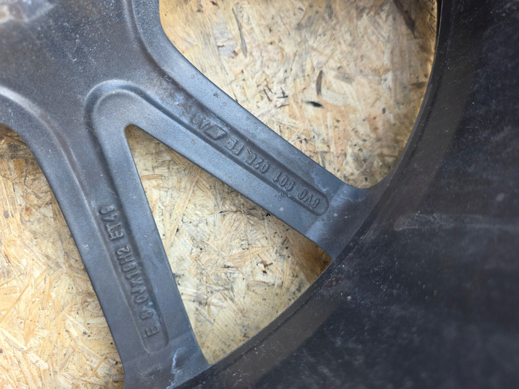 1x Alufelge 19 Zoll 8.0" 5x112 49ET Glanz Grau 8V0601025AT Audi Rim Wheel FEL2053973173nb