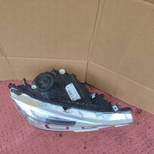 Load image into Gallery viewer, Frontscheinwerfer BMW F30 F31 7498946 Full LED Rechts Scheinwerfer Headlight SCH6656744277su