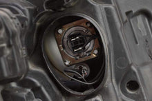 Laden Sie das Bild in den Galerie-Viewer, Frontscheinwerfer Renault Laguna III 260600033R Links Scheinwerfer Headlight SCH7281135494lw