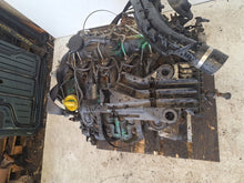 Load image into Gallery viewer, Motor Opel Renault Movano G9U650 2.5 DCI 120PS 90kW 330TKm 2006 Diesel Komplett MOT8952219151lt