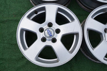 Load image into Gallery viewer, 4x Alufelge 15 Zoll 6.0" 5x108 46ET Glanz Silber 30714962 Volvo S40 I Rim Wheel FEL2215025674wm