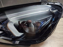 Laden Sie das Bild in den Galerie-Viewer, Frontscheinwerfer Mercedes-Benz Gle A1679066504 Xenon Links Headlight