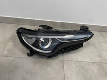 Laden Sie das Bild in den Galerie-Viewer, Frontscheinwerfer Alfa Romeo 50563959 Xenon Rechts Scheinwerfer Headlight SCH5686861018ut