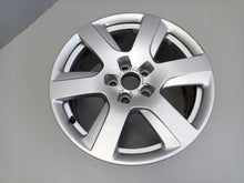 Laden Sie das Bild in den Galerie-Viewer, 1x Alufelge 17 Zoll 7.5" 5x112 37ET Glanz Silber 4G0601025L Audi A6 Rim Wheel FEL9305779806ho