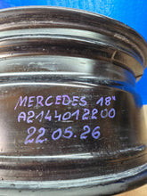 Laden Sie das Bild in den Galerie-Viewer, 1x Alufelge 18 Zoll 5x112 A2144012200 Mercedes-Benz Rim Wheel FEL5496964324ql