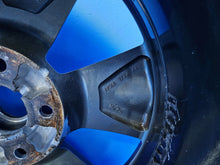 Load image into Gallery viewer, 1x Alufelge 17 Zoll 6.5" 5x114.3 45ET Glanz Grau 3NA3A Mg Pulsar Rim Wheel FEL5096704696rh