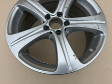 Laden Sie das Bild in den Galerie-Viewer, 1x Alufelge 18 Zoll 8.0" 5x112 43ET Glanz Silber A2134011400 Mercedes-Benz W213 FEL4239662016ut