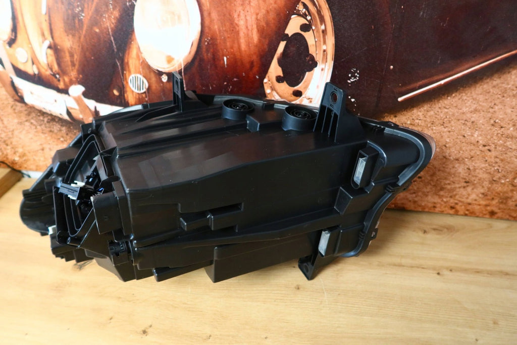 Frontscheinwerfer Mercedes-Benz Sprinter A9109069100 Rechts Headlight SCH4532131218kz