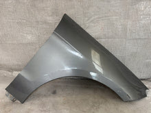 Laden Sie das Bild in den Galerie-Viewer, Kotflügel Mercedes-Benz Gle W166 Vorne Rechts