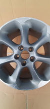 Laden Sie das Bild in den Galerie-Viewer, 1x Alufelge 17 Zoll 7.5&quot; 5x108 55ET 31255953 Volvo V70 C30 S40 V50 Rim Wheel