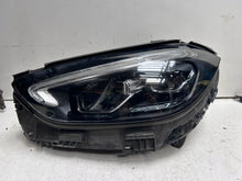 Laden Sie das Bild in den Galerie-Viewer, Frontscheinwerfer Mercedes-Benz W206 A2069060703 LED Links Headlight SCH9913761233vo
