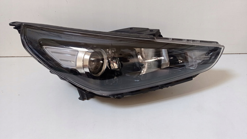 Frontscheinwerfer Hyundai I30 III G4921-22020 Rechts Scheinwerfer Headlight SCH8269552820ll