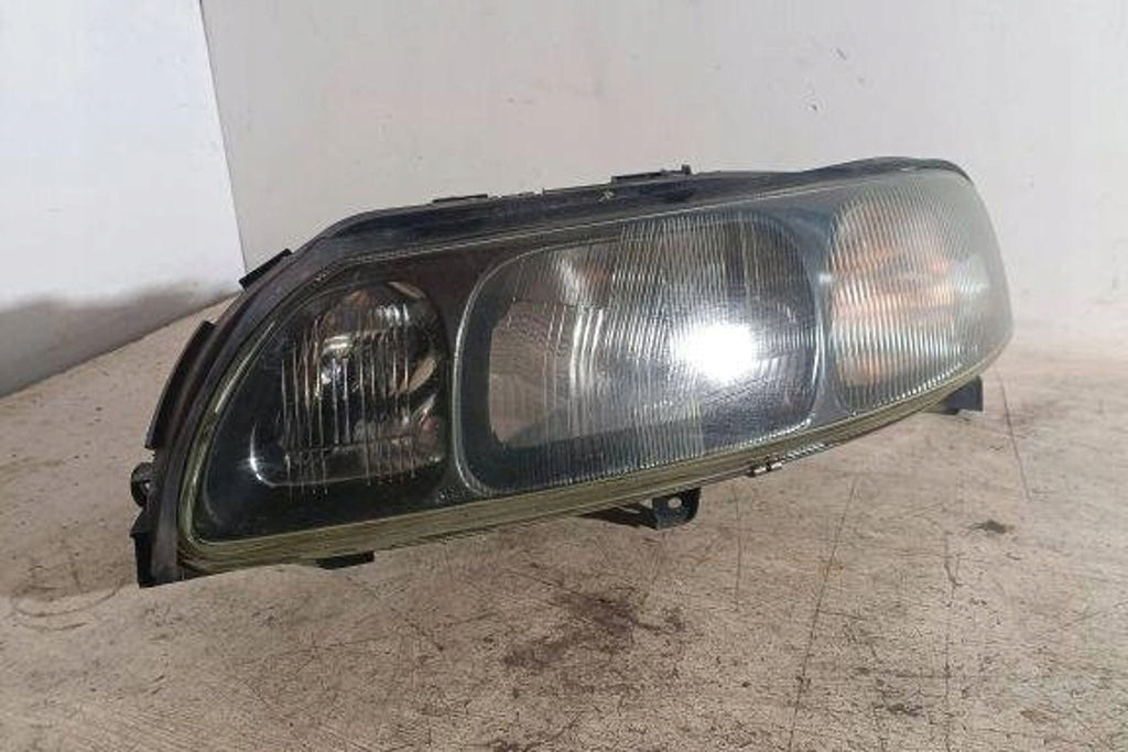 Frontscheinwerfer Volvo S60 I 8693577 Ein Stück (Rechts oder Links) Headlight SCH3971440440tg