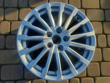 Load image into Gallery viewer, 1x Alufelge 17 Zoll 7.0" 5x112 45ET Glanz Graphit 81A601025A Audi Q2 Mg FEL5473301526sc