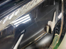 Laden Sie das Bild in den Galerie-Viewer, Frontscheinwerfer Mercedes-Benz W213 A2139067509 LED Links Headlight SCH5549450512kq