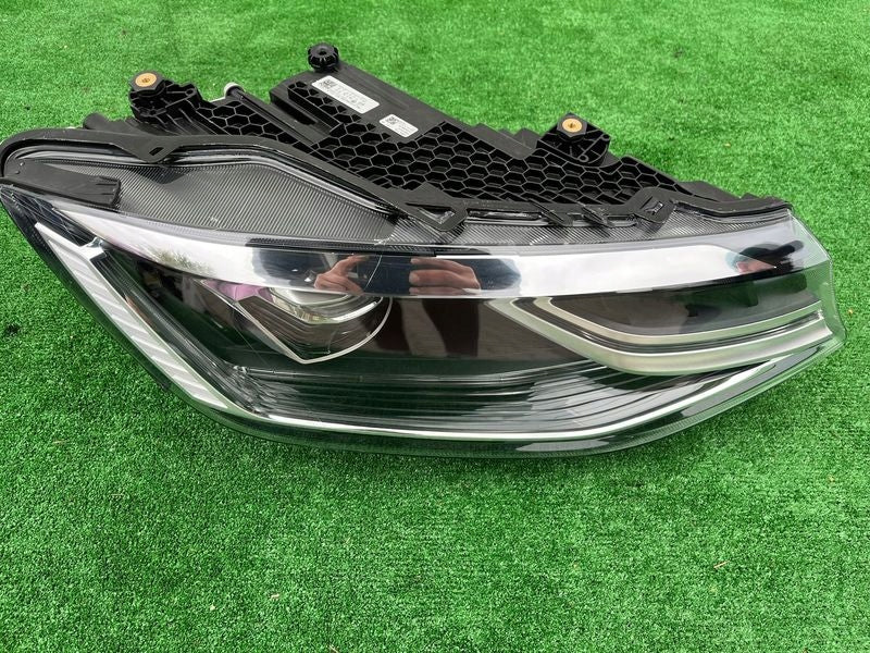 Frontscheinwerfer VW Caddy 2K8941774K LED Rechts Scheinwerfer Headlight SCH5821752788zm