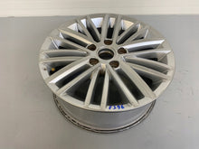 Load image into Gallery viewer, 1x Alufelge 16 Zoll 6.5" 5x112 48ET Silber 5G0601025 VW Golf Vii Rim Wheel FEL7070420275uz