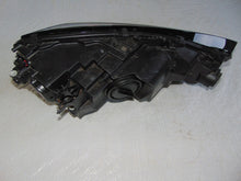 Laden Sie das Bild in den Galerie-Viewer, Frontscheinwerfer Audi A3 8W6941005C Xenon Links Scheinwerfer Headlight