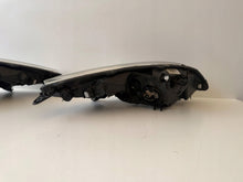 Load image into Gallery viewer, Frontscheinwerfer Renault Scenic 89902925 89902926 Ein Satz Headlight SCH2980148432si