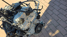 Laden Sie das Bild in den Galerie-Viewer, Motor Mercedes-Benz W176 270910 1.6 CGI 87TKm Benzin Engine Unkomplett MOT7686658903da