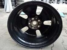 Laden Sie das Bild in den Galerie-Viewer, 1x Alufelge 17 Zoll 7.0&quot; 5x120 50ET Schwarz 6804372 Mini Rim Wheel