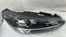 Laden Sie das Bild in den Galerie-Viewer, Frontscheinwerfer Ford Focus MX7B-13E014-ED Full LED Rechts Headlight SCH3965745527fx