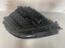 Laden Sie das Bild in den Galerie-Viewer, Frontscheinwerfer Mercedes-Benz W247 A2479062503 Full LED Links Headlight SCH9810445499sc