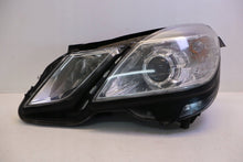 Laden Sie das Bild in den Galerie-Viewer, Frontscheinwerfer Mercedes-Benz W212 BNE4639 Links Scheinwerfer Headlight SCH1700021729sq
