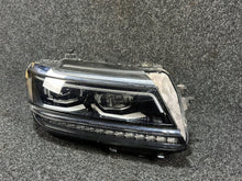 Laden Sie das Bild in den Galerie-Viewer, Frontscheinwerfer VW Tiguan 5NN941082C Rechts Scheinwerfer Headlight SCH1956686442mh