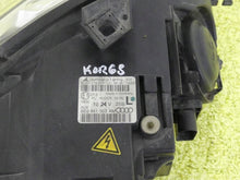 Laden Sie das Bild in den Galerie-Viewer, Frontscheinwerfer Audi A4 B7 8E0941003AM Xenon Ein Stück (Rechts oder Links)
