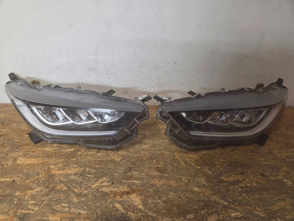 Frontscheinwerfer Toyota Yaris ENK08 LED Ein Satz Scheinwerfer Headlight SCH7834747668hz