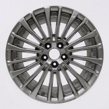 Load image into Gallery viewer, 1x Alufelge 18 Zoll 8.0&quot; 5x112 39ET Glanz Silber 4K0601025C Audi A6 C8 Rim Wheel