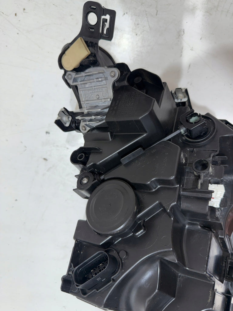 Frontscheinwerfer VW Golf VIII 5H1941006C 5H1941005C Ein Satz Headlight SCH7547315347th