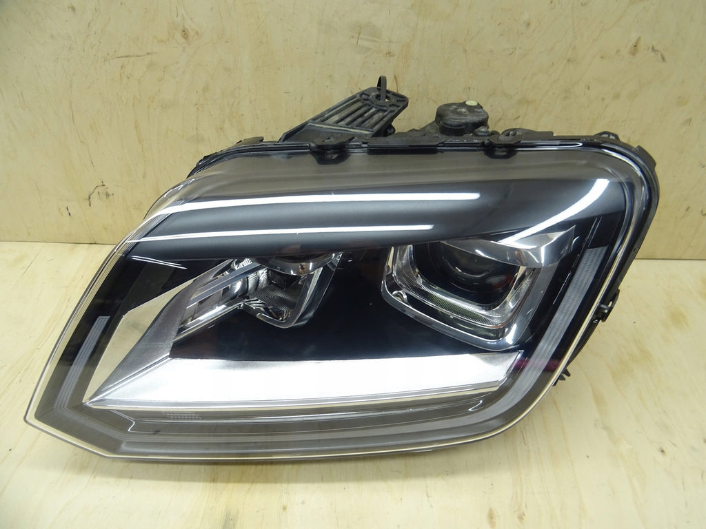 Frontscheinwerfer VW Amarok 2H1941017 Ein Stück (Rechts oder Links) Headlight SCH6681126275qn